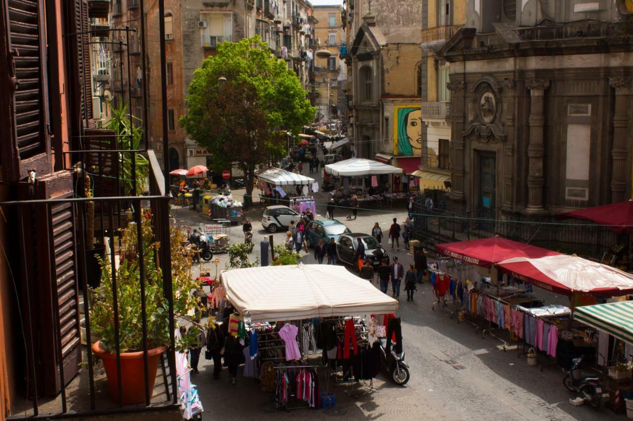Casa Dei Vergini Historical Center Napoli